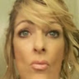 Meet your Posher, De-anne